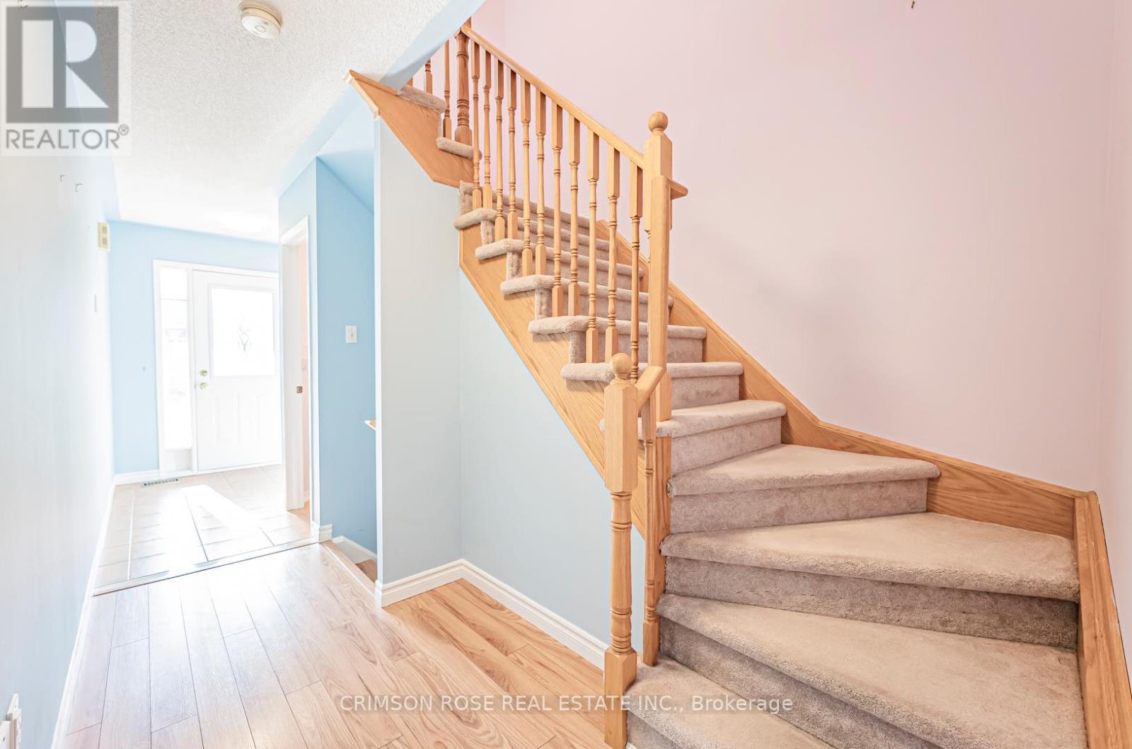 33 - 1290 Heritage Way, Oakville, Ontario  L6M 4M4 - Photo 5 - W12410896