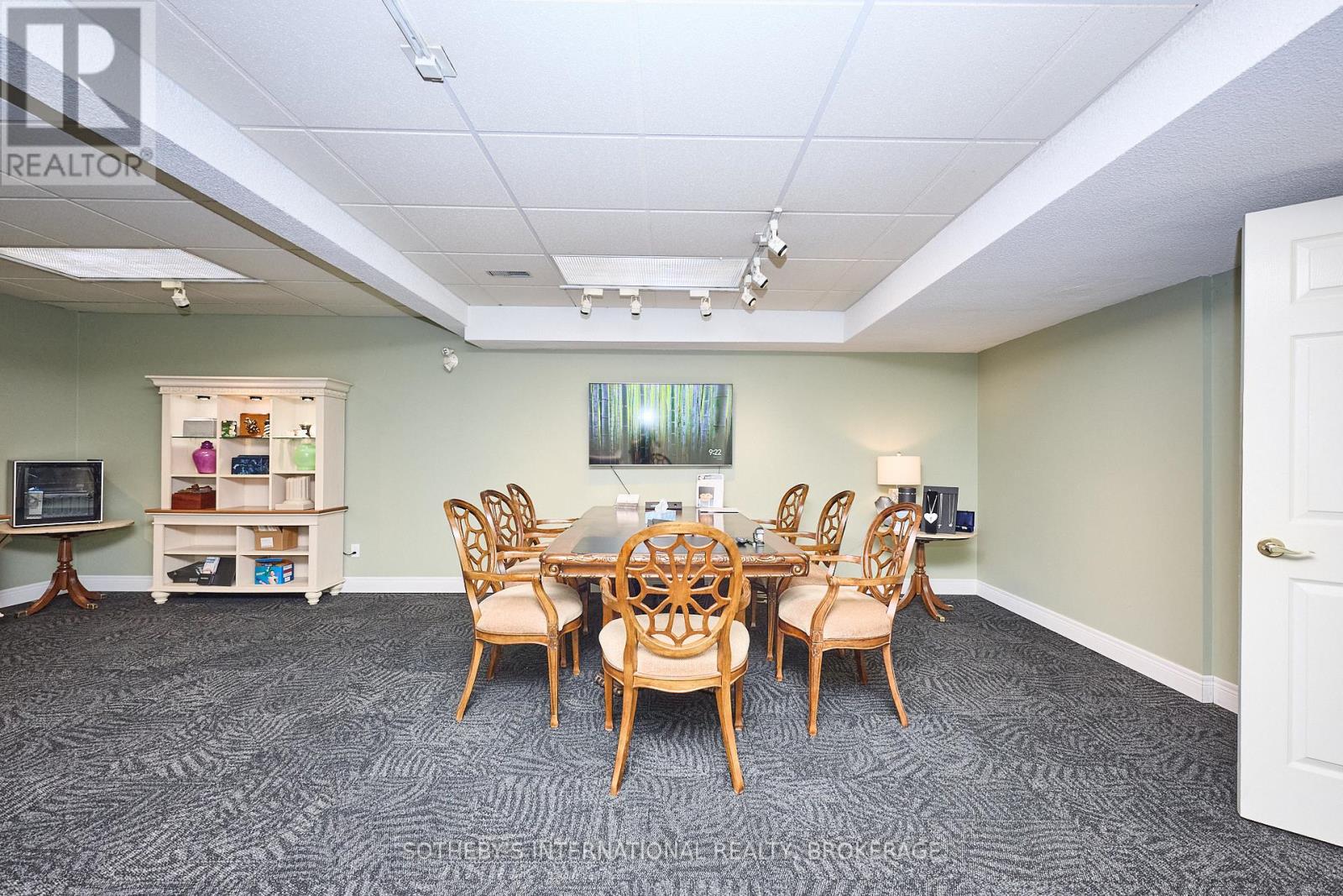 45 Court Street, St. Catharines, Ontario  L2R 4R8 - Photo 11 - X12410923