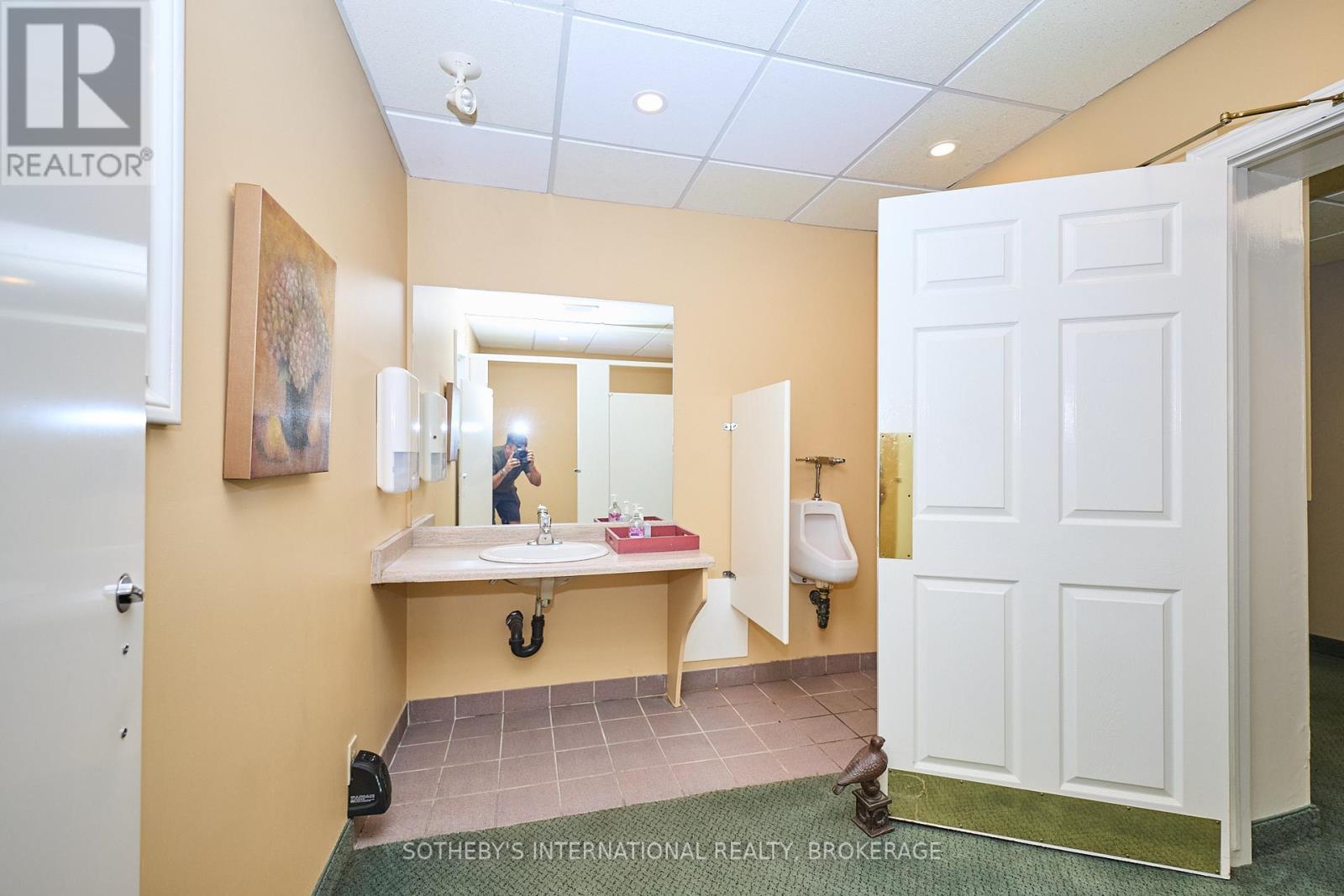 45 Court Street, St. Catharines, Ontario  L2R 4R8 - Photo 22 - X12410923