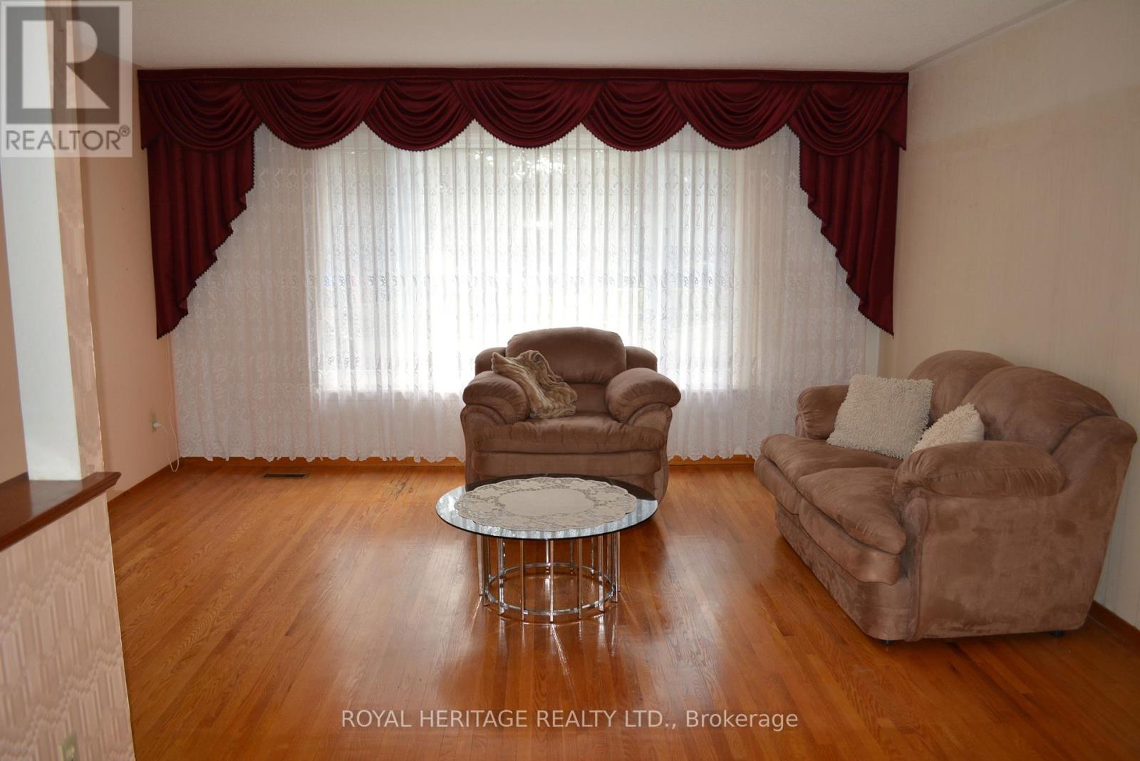 62 Brant Court, Oshawa, Ontario  L1G 4M9 - Photo 15 - E12410904