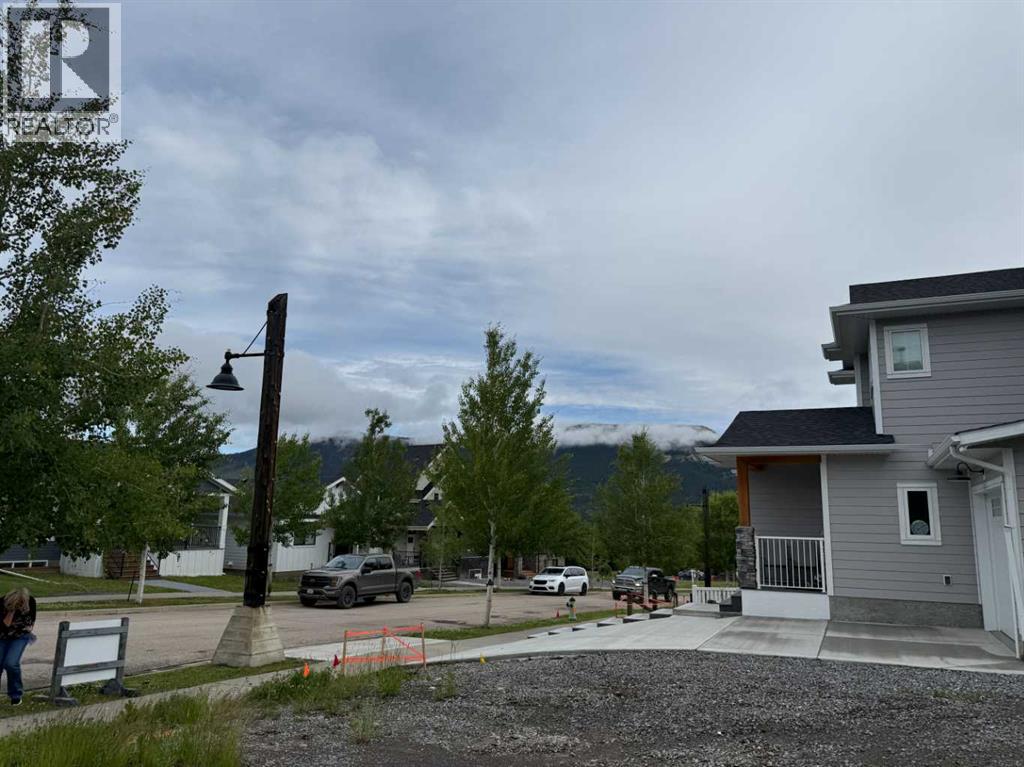 331 Elizabeth Avenue, Nordegg, Alberta  T0M 2H0 - Photo 2 - A2240776
