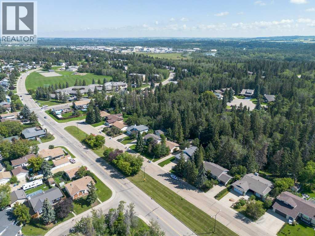 49 Pamely Avenue, Red Deer, Alberta  T4P 1L2 - Photo 5 - A2245649