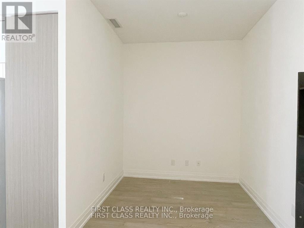 708 - 591 Sheppard Avenue E, Toronto, Ontario  M2K 0G2 - Photo 10 - C12410906