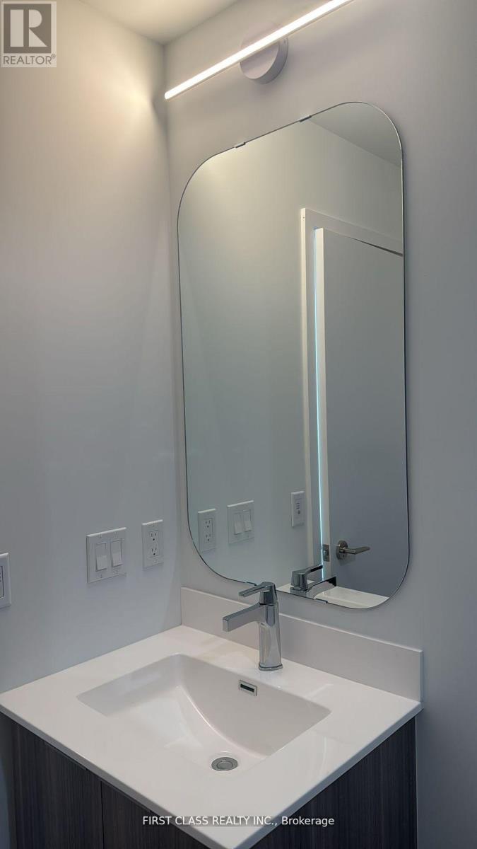 626 - 15 Richardson Street, Toronto, Ontario  M5A 0Y5 - Photo 9 - C12410917