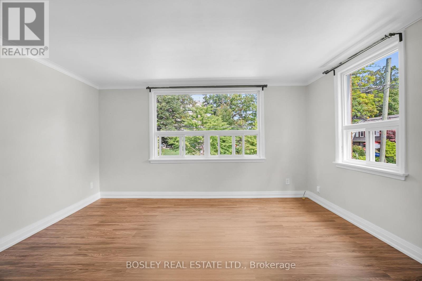 5 - 41 Marina Avenue, Toronto, Ontario  M8W 1K5 - Photo 6 - W12410529