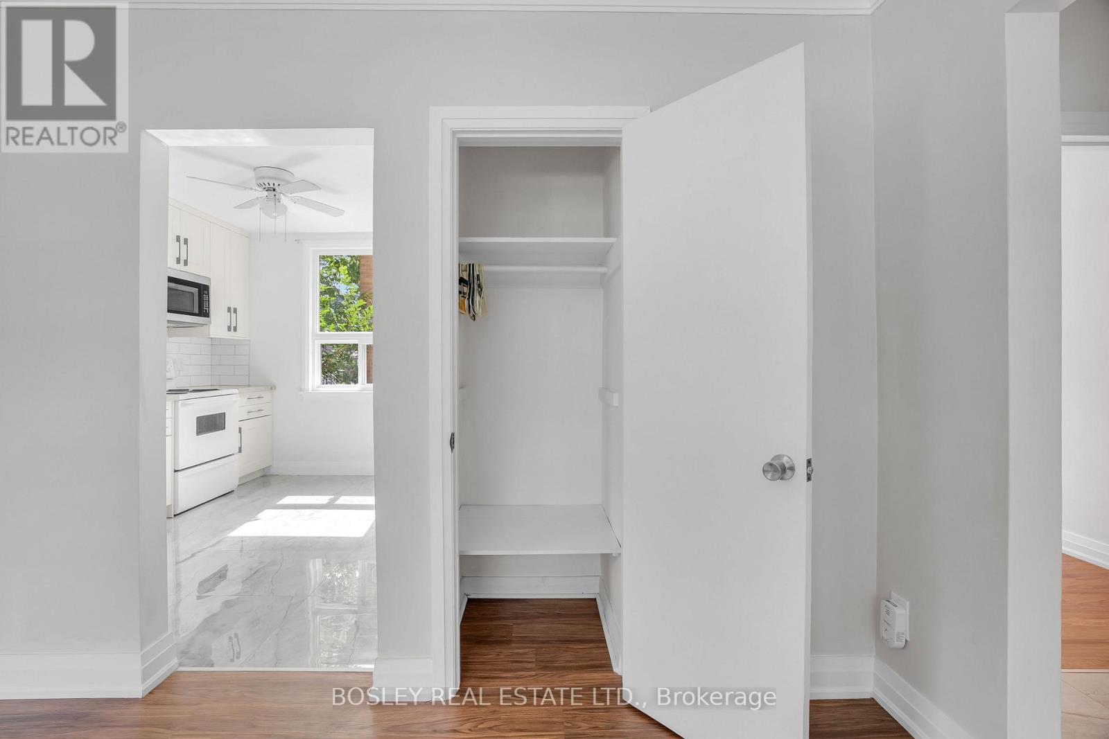 5 - 41 Marina Avenue, Toronto, Ontario  M8W 1K5 - Photo 19 - W12410529