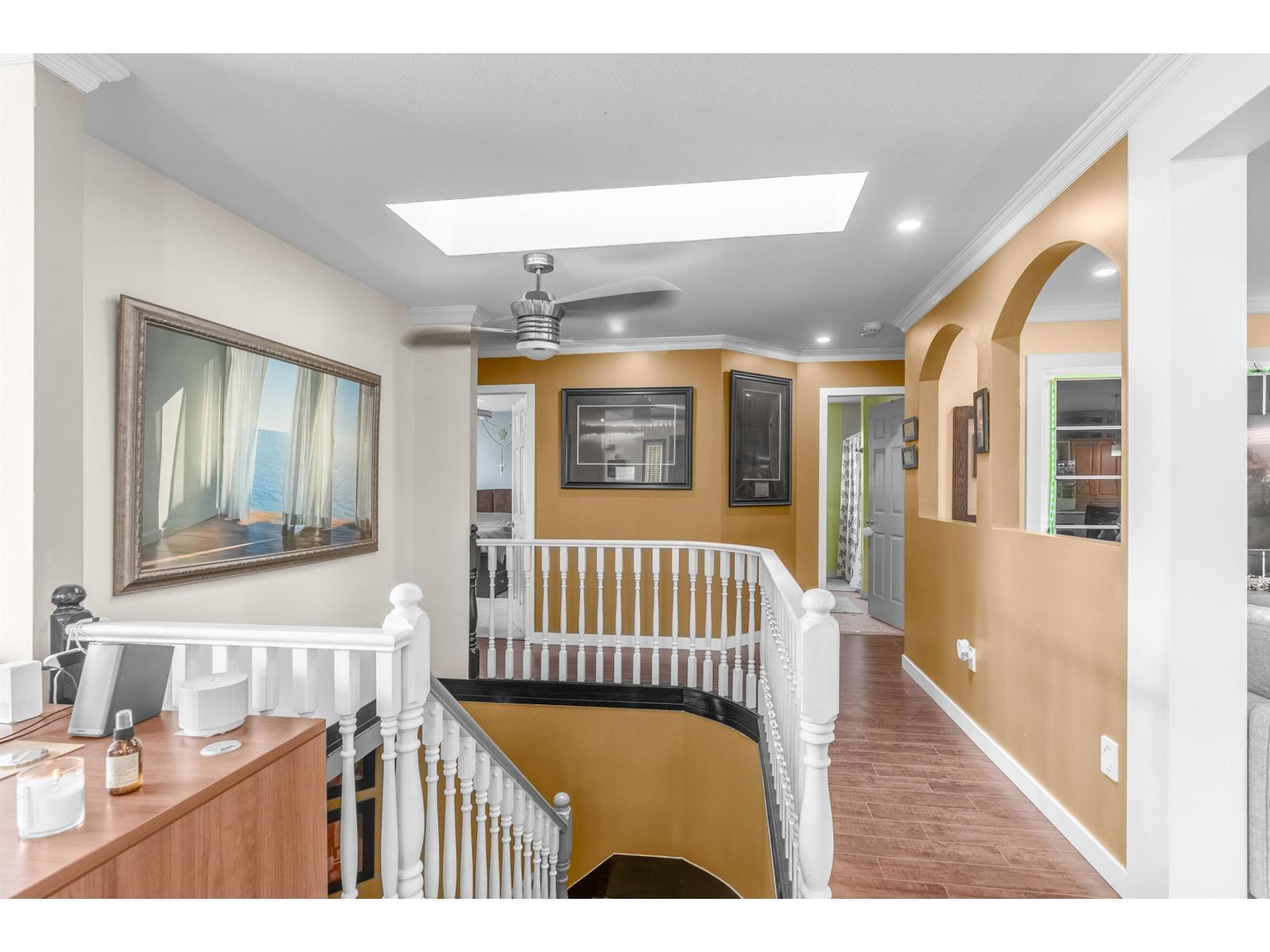 14075 110a Avenue, Surrey, British Columbia  V3R 2B2 - Photo 4 - R3048970