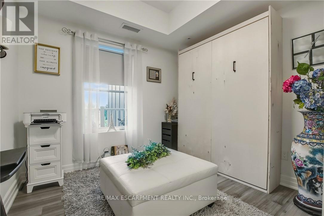 213 - 39 Sister Varga Terrace, Hamilton, Ontario  L9B 0J7 - Photo 19 - X12410925