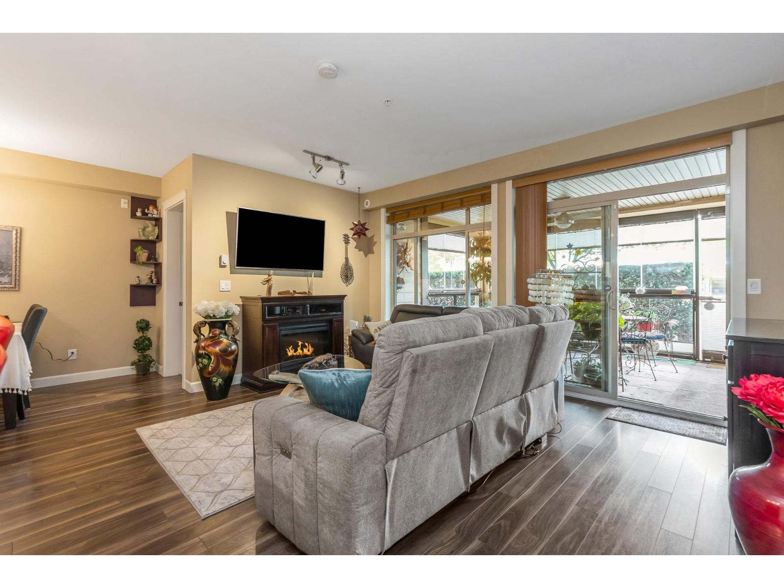 129 2860 Trethewey Street, Abbotsford, British Columbia  V2T 0G5 - Photo 8 - R3048397