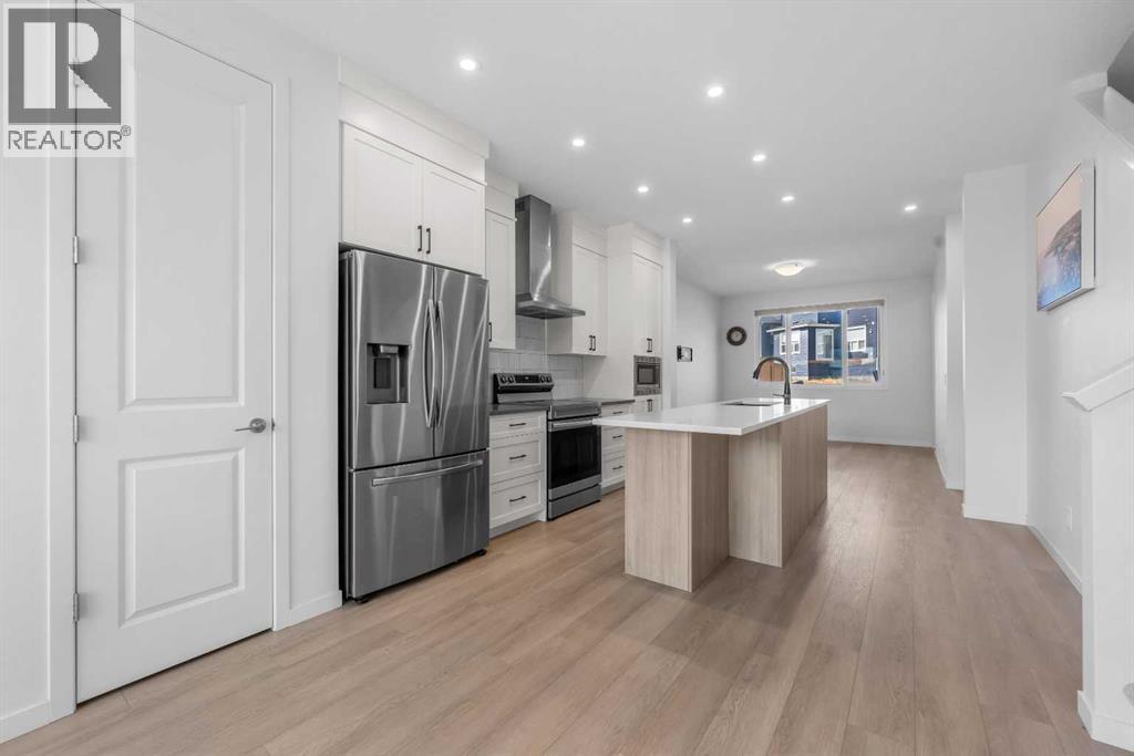 21 Edith Gate Nw, Calgary, Alberta  T3R 1Z3 - Photo 13 - A2257638