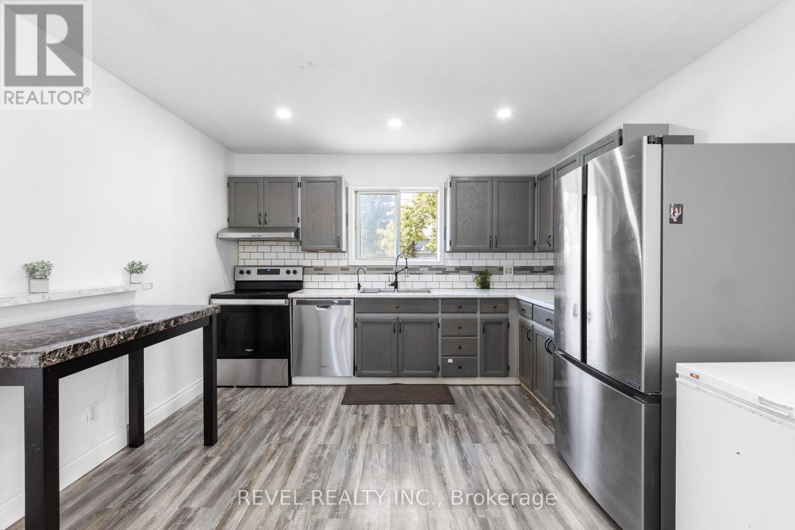 Lorem Ipsum Dolor Si, Kawartha Lakes, Ontario  K9V  - Photo 5 - DEMO28879002