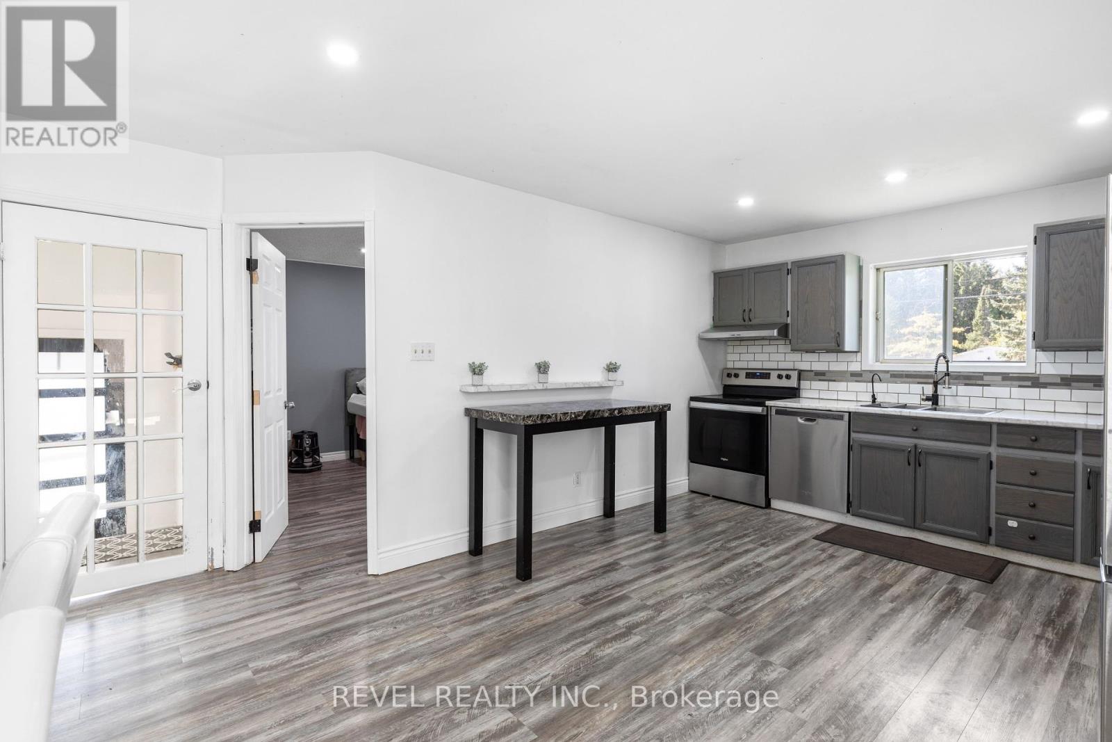 Lorem Ipsum Dolor Si, Kawartha Lakes, Ontario  K9V  - Photo 6 - DEMO28879002