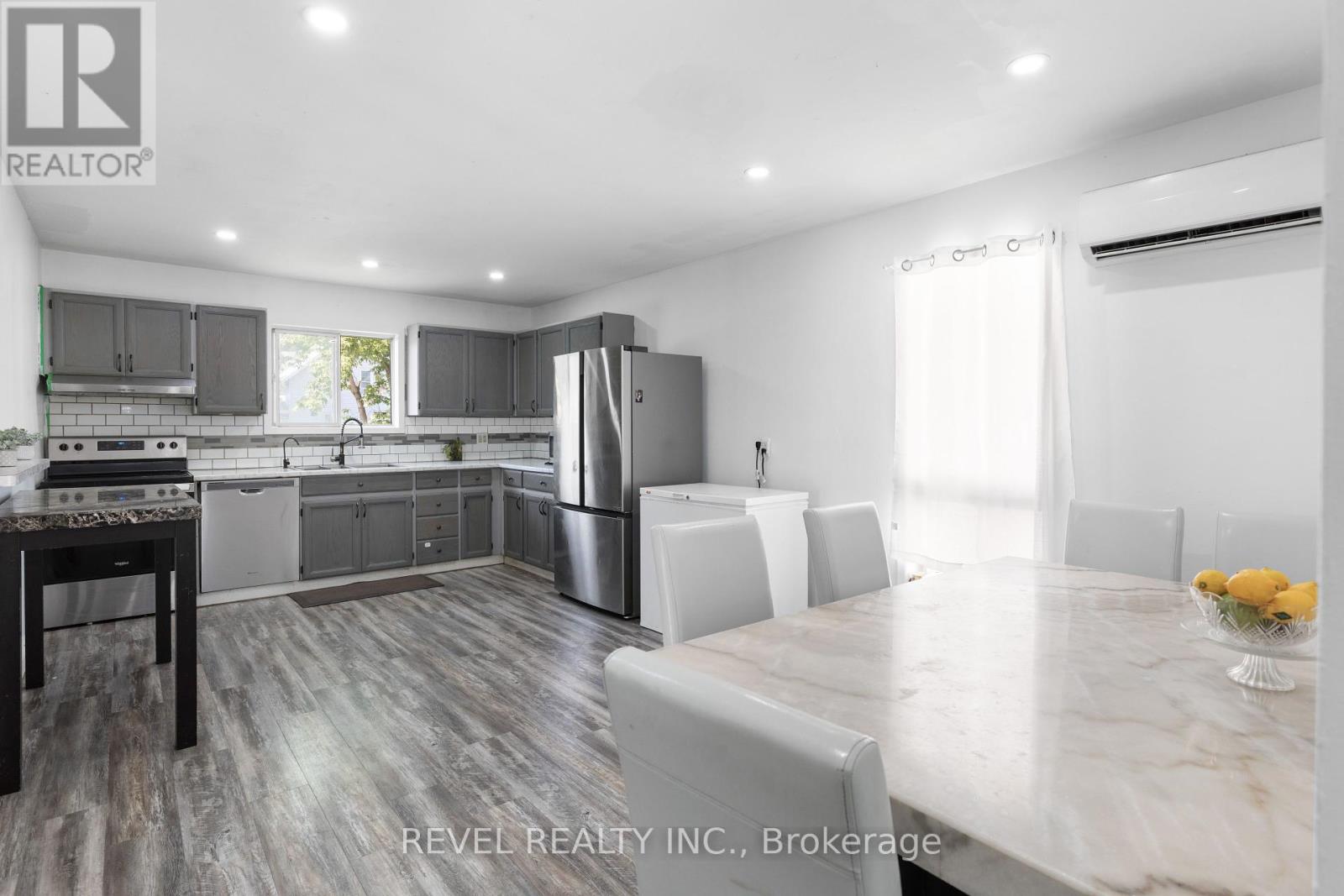 Lorem Ipsum Dolor Si, Kawartha Lakes, Ontario  K9V  - Photo 9 - DEMO28879002