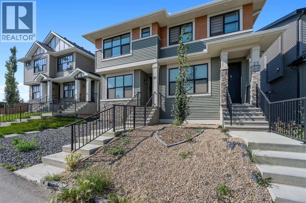 21 Edith Gate Nw, Calgary, Alberta  T3R 1Z3 - Photo 2 - A2257638