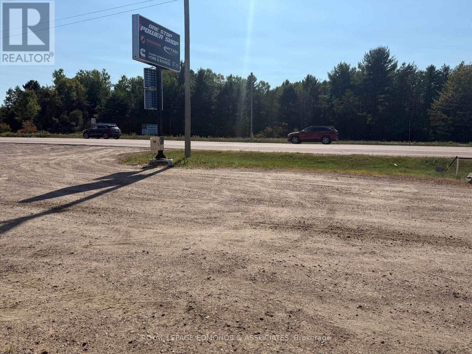 2551 Petawawa Boulevard, Petawawa, Ontario  K8H 1Y6 - Photo 19 - X12398644