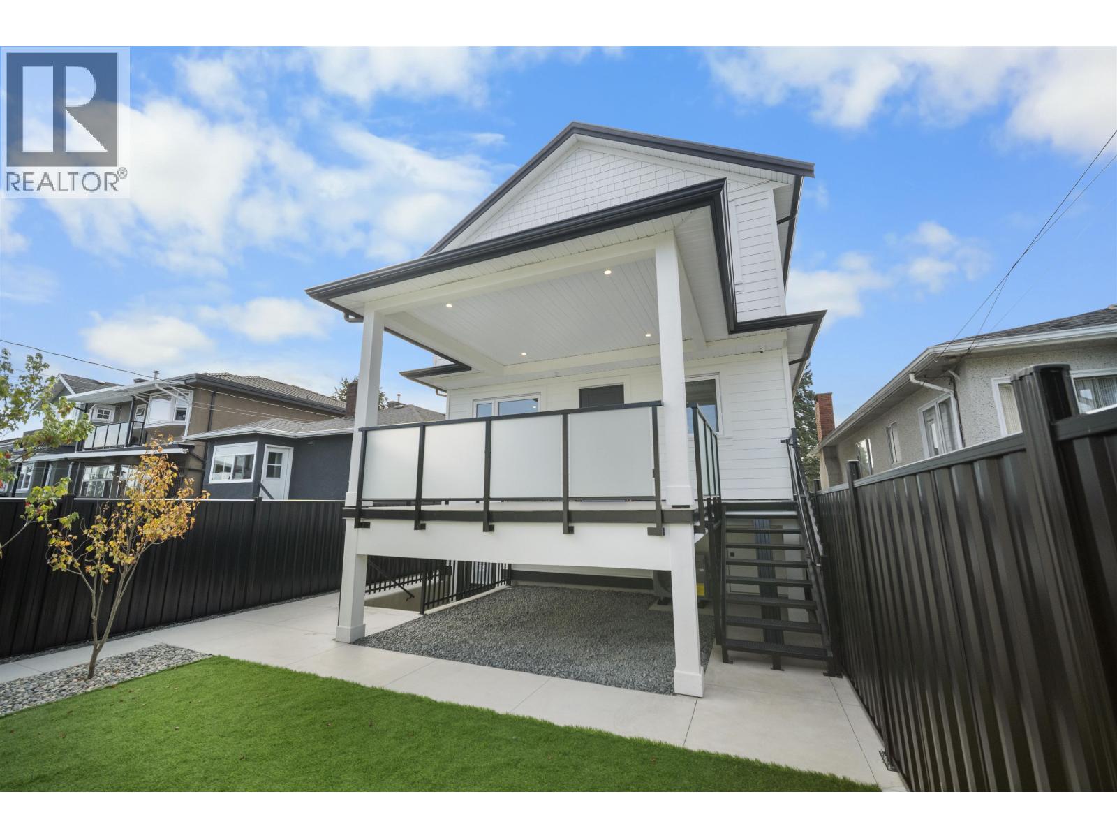 2 5380 Culloden Street, Vancouver, British Columbia  V5W 3R6 - Photo 5 - R3049427