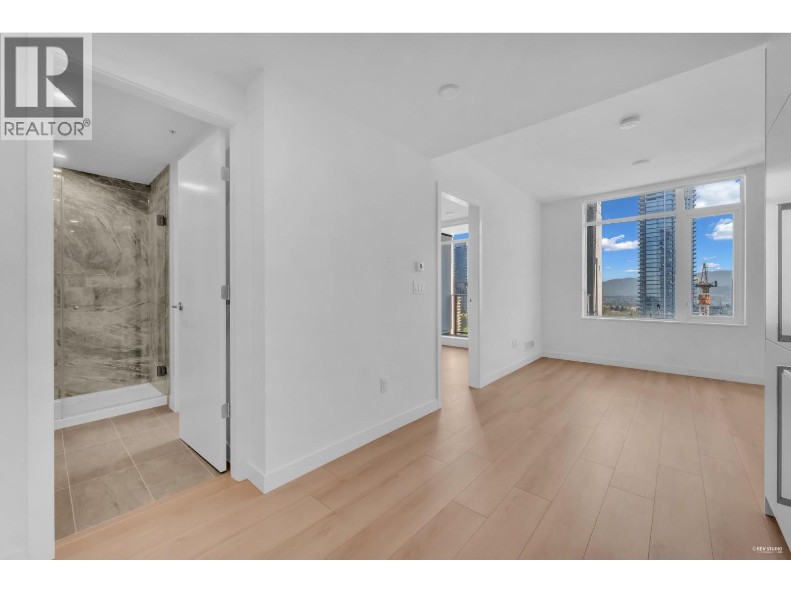 2307 6468 Willingdon Avenue, Burnaby, British Columbia  V5H 0L3 - Photo 6 - R3049449