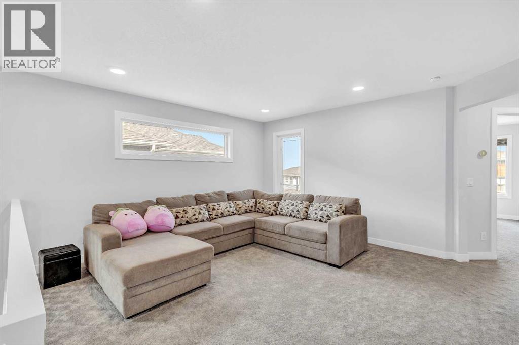 53 Amblehurst Gardens Nw, Calgary, Alberta  T3P 1Z9 - Photo 17 - A2257851