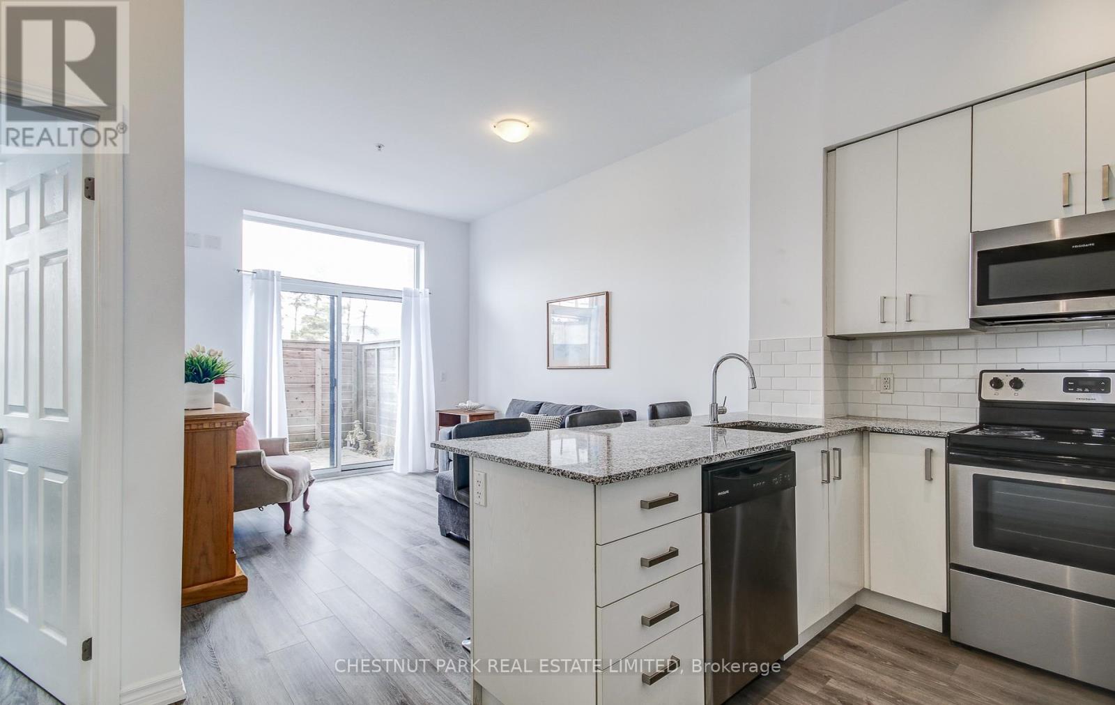 109 - 11611 Yonge Street, Richmond Hill, Ontario  L4E 1G2 - Photo 16 - N12410947