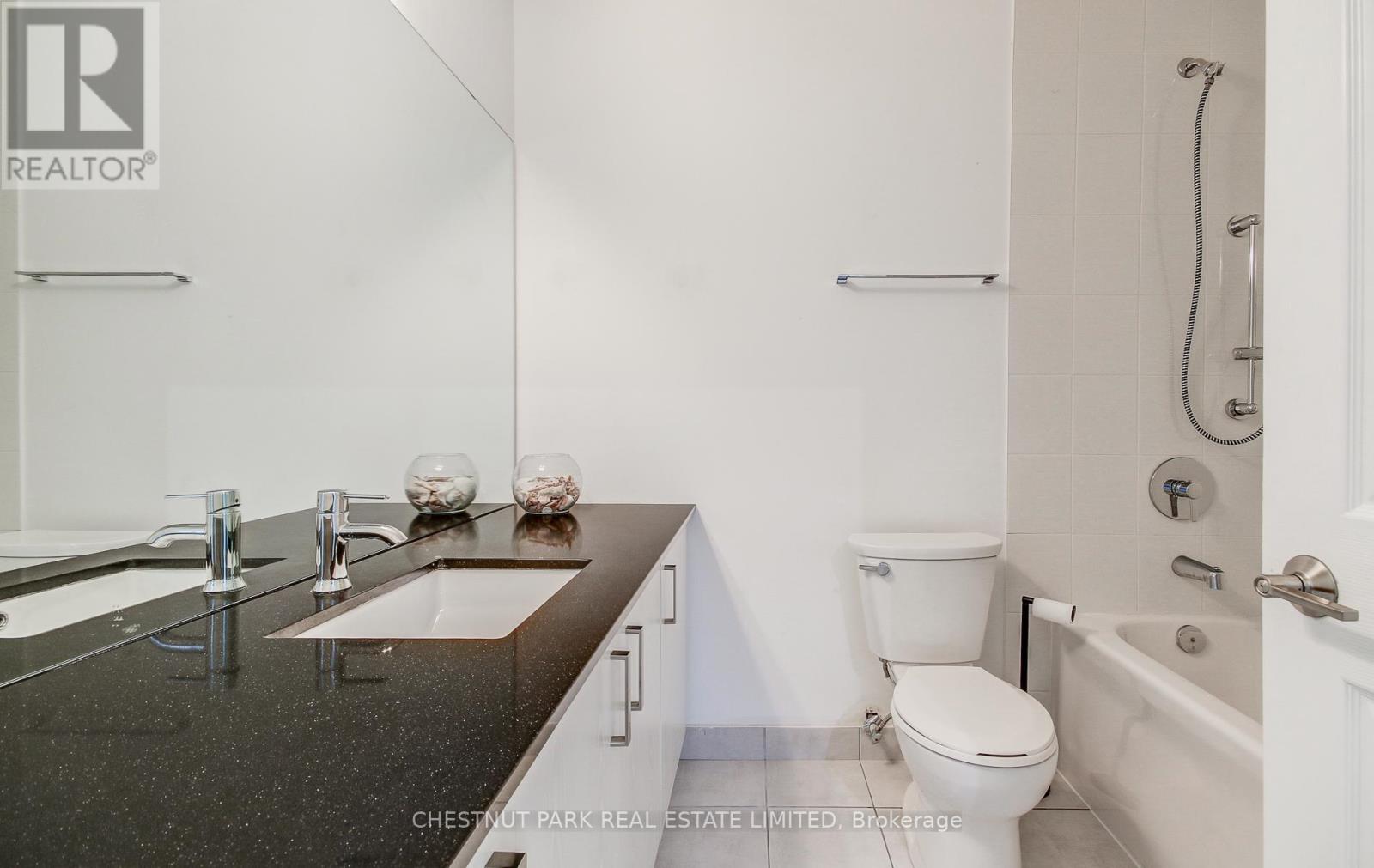 109 - 11611 Yonge Street, Richmond Hill, Ontario  L4E 1G2 - Photo 22 - N12410947