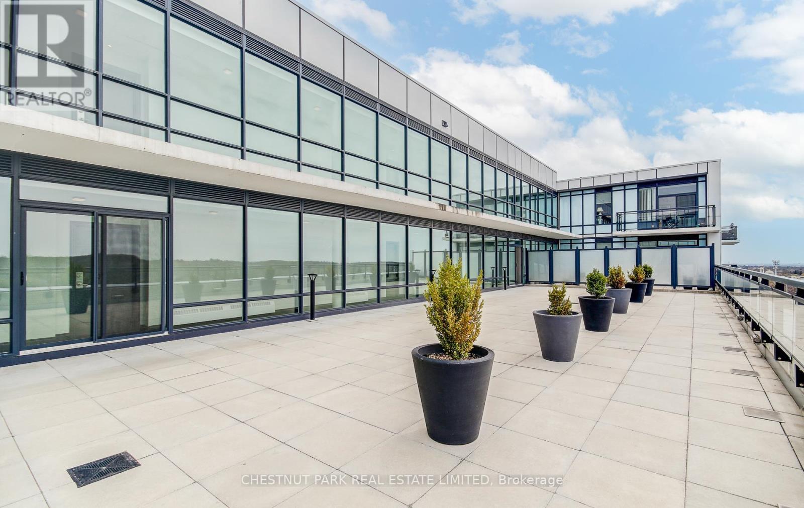 109 - 11611 Yonge Street, Richmond Hill, Ontario  L4E 1G2 - Photo 25 - N12410947