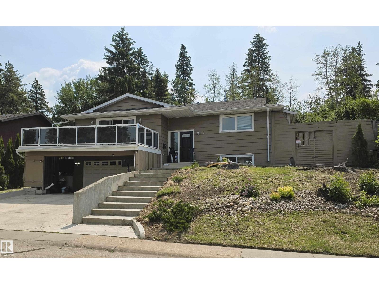 37 MANCHESTER DR, Sherwood Park, Alberta
