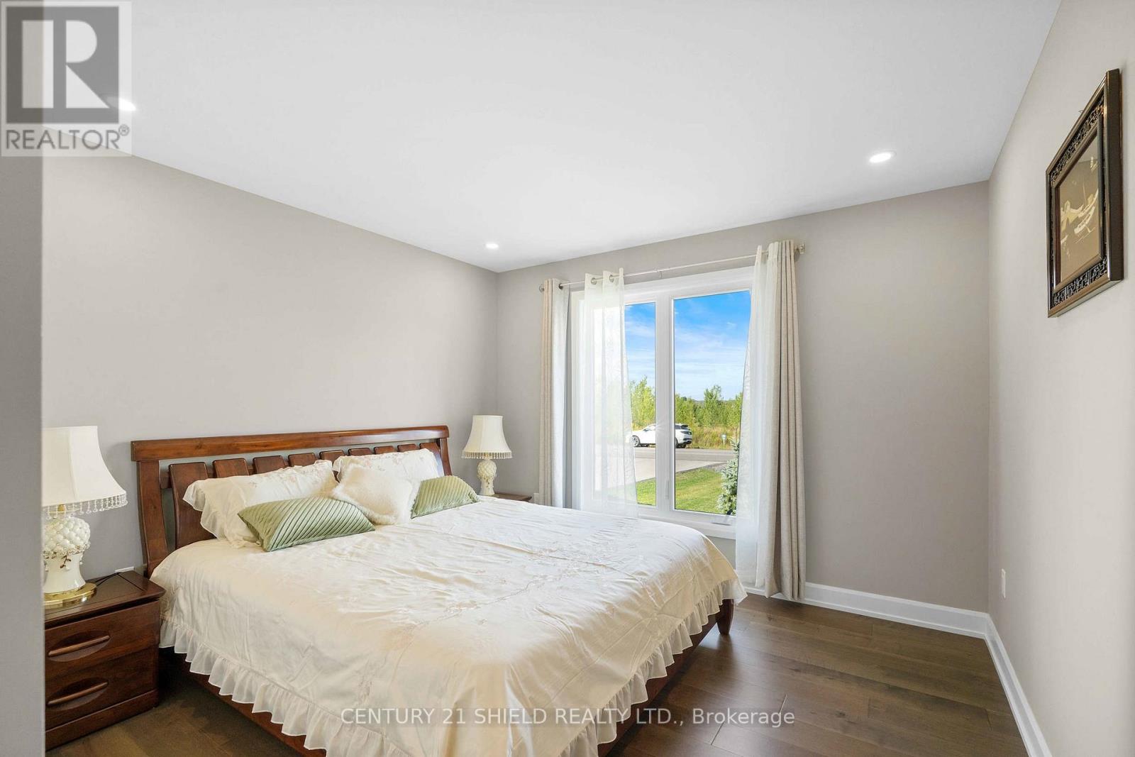 29 Whitetail Avenue, Cornwall, Ontario  K0C 1P0 - Photo 40 - X12404997