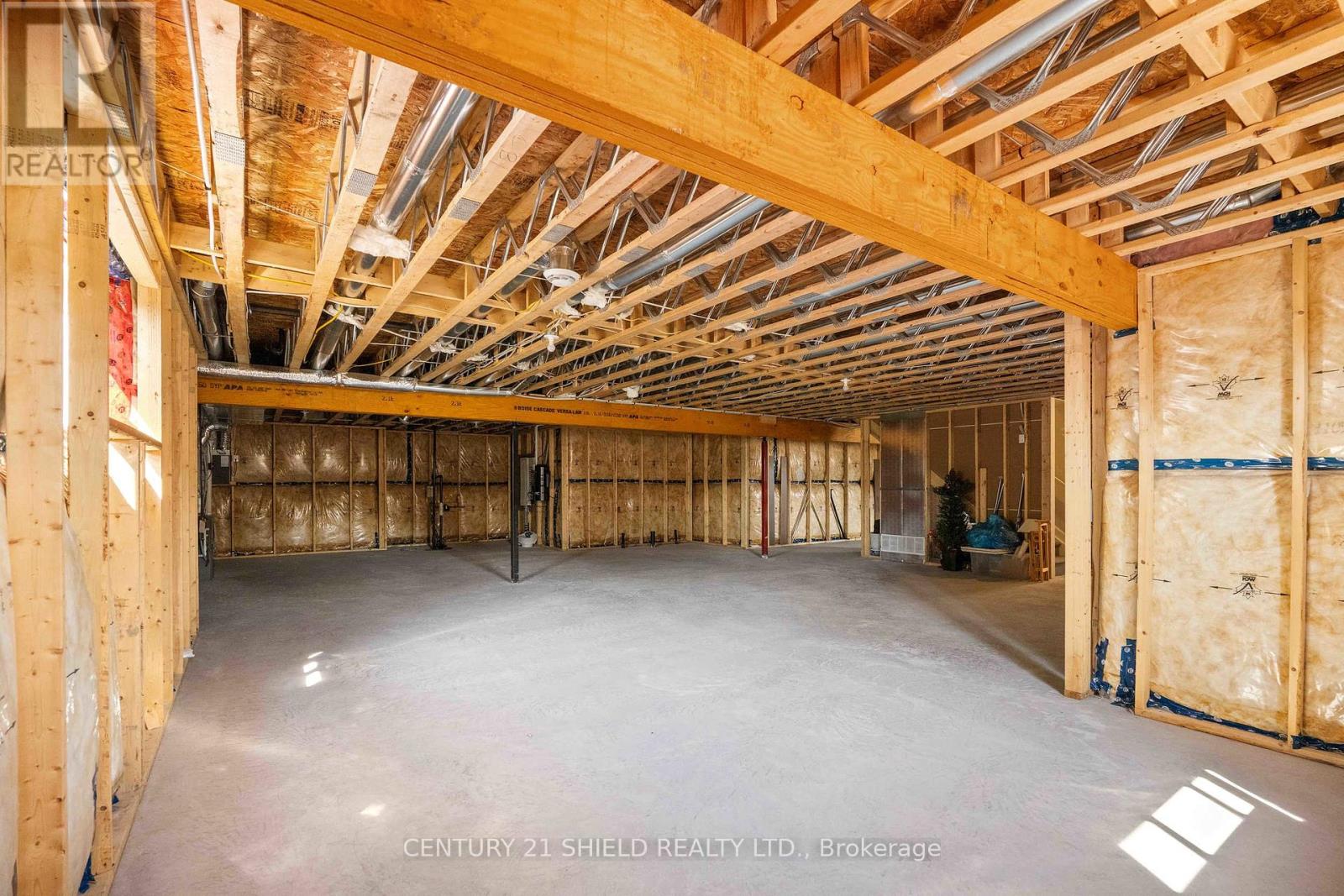 29 Whitetail Avenue, Cornwall, Ontario  K0C 1P0 - Photo 47 - X12404997