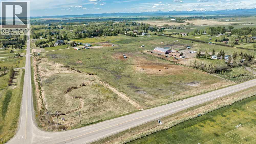 243201 Range Road 33, Rural Rocky View County, Alberta  T3Z 2E6 - Photo 5 - A2209793