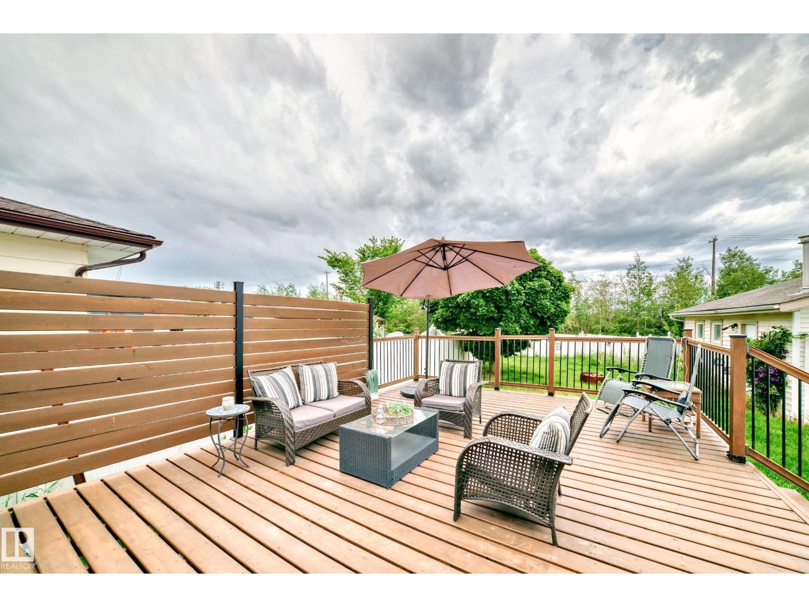 352 Huffman Cr Nw, Edmonton, Alberta  T5A 4C8 - Photo 11 - E4445837