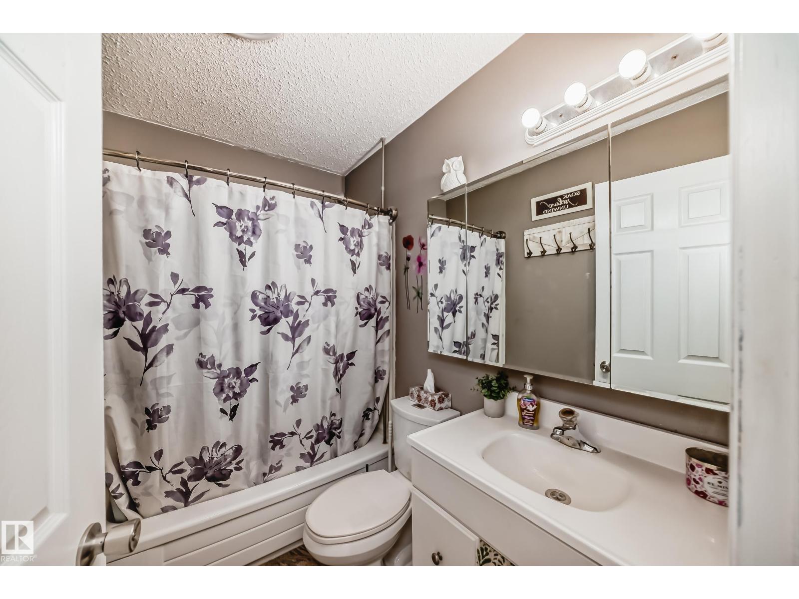 352 Huffman Cr Nw, Edmonton, Alberta  T5A 4C8 - Photo 21 - E4445837