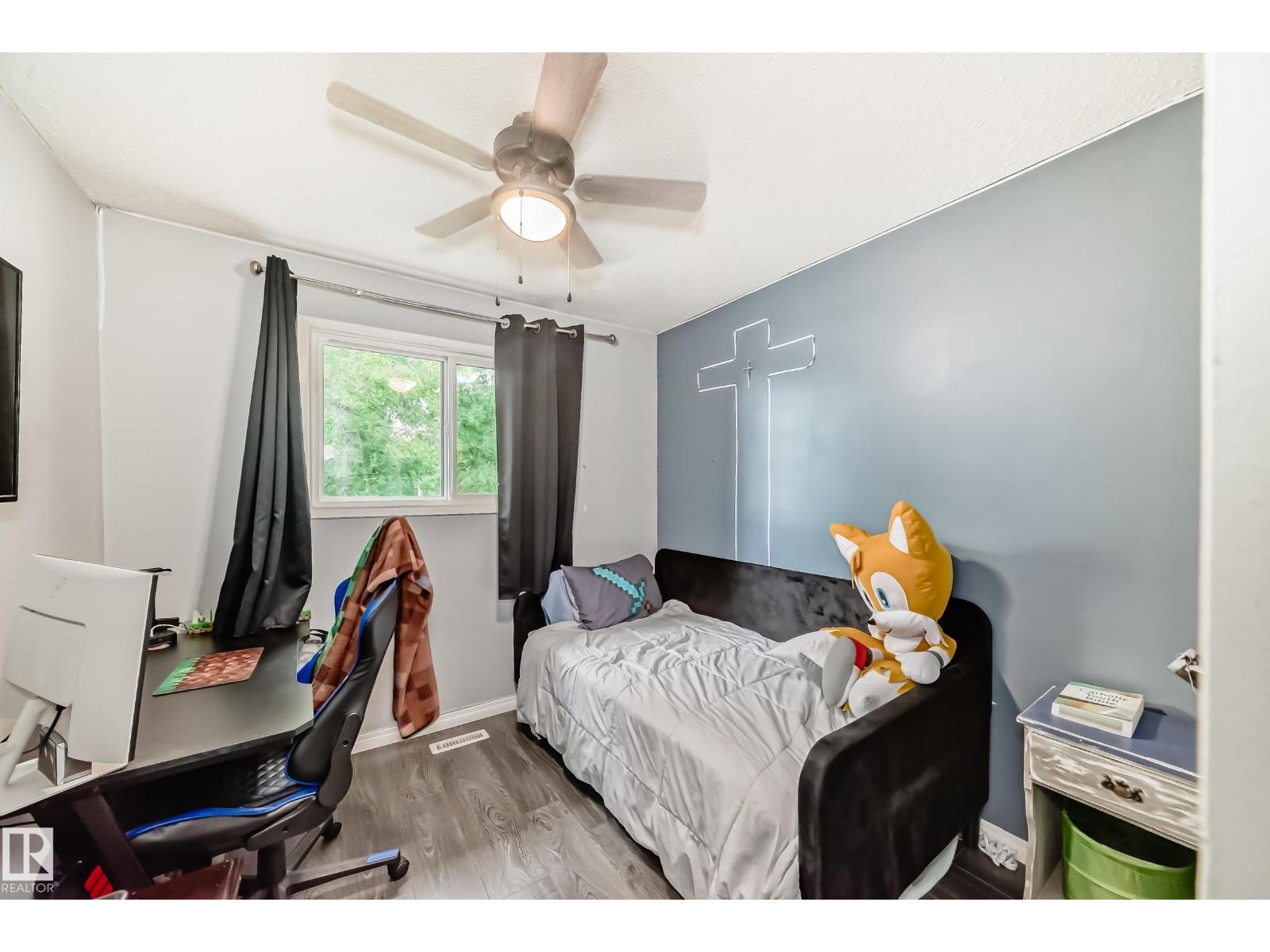 352 Huffman Cr Nw, Edmonton, Alberta  T5A 4C8 - Photo 19 - E4445837
