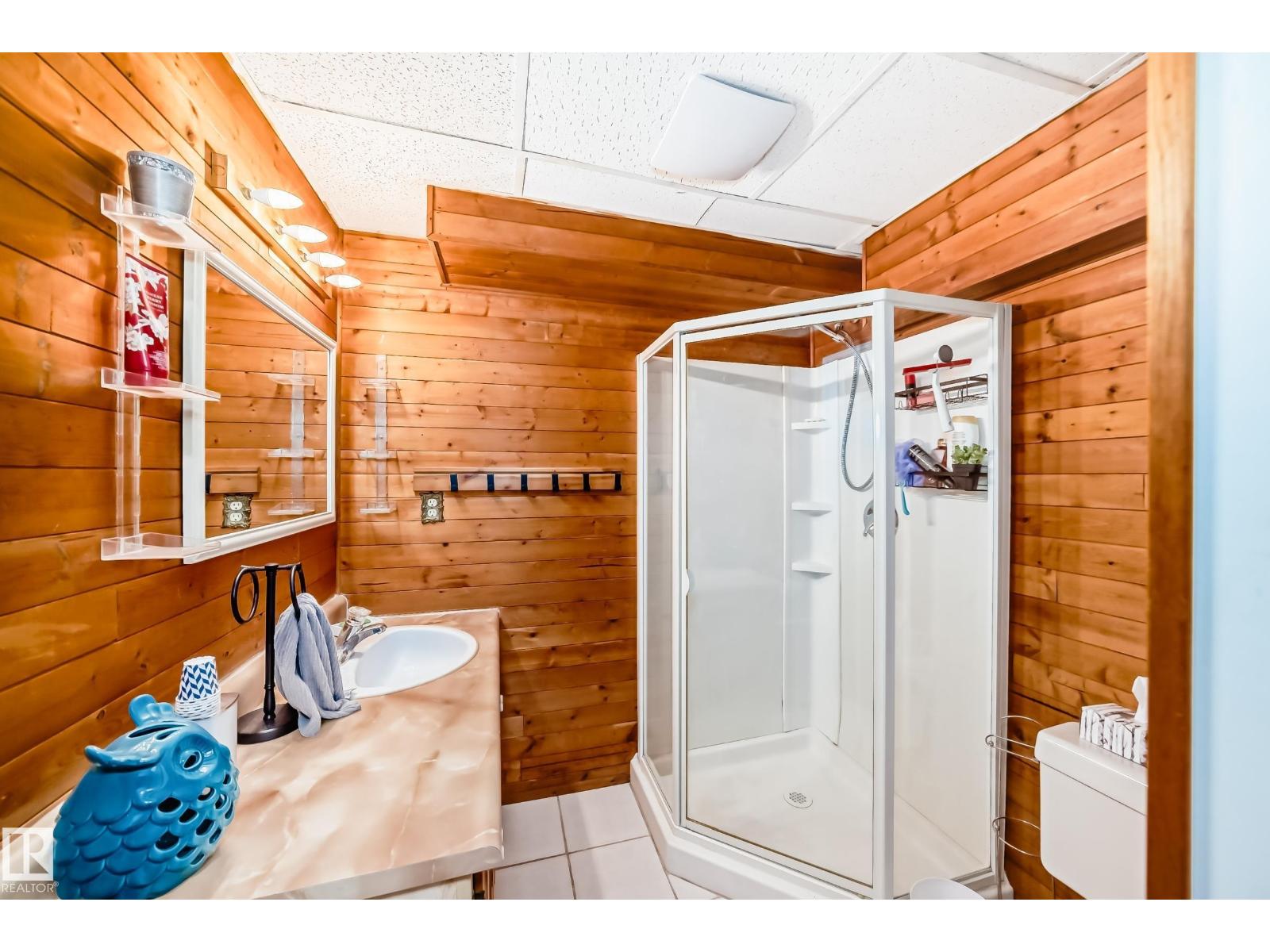 352 Huffman Cr Nw, Edmonton, Alberta  T5A 4C8 - Photo 27 - E4445837