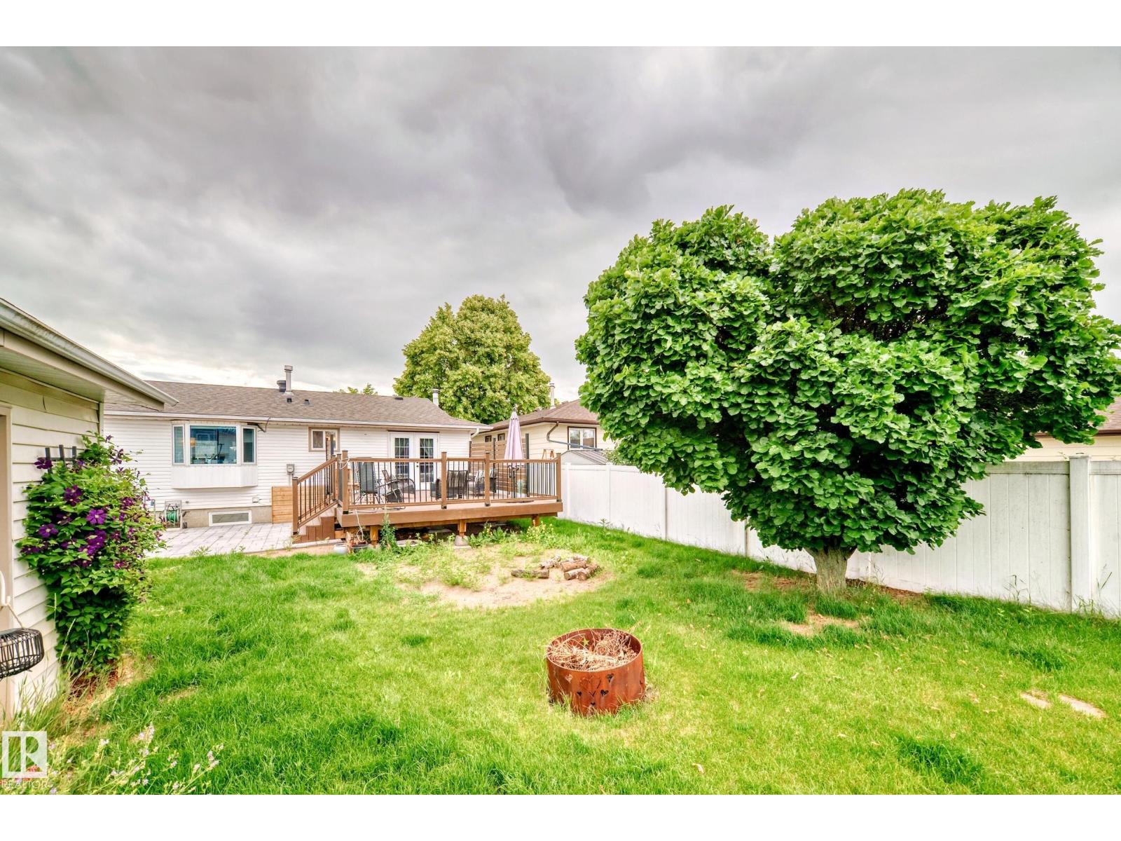 352 Huffman Cr Nw, Edmonton, Alberta  T5A 4C8 - Photo 37 - E4445837