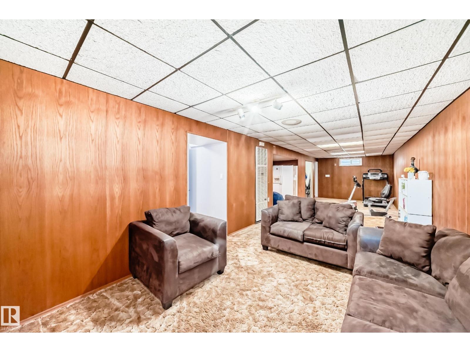 352 Huffman Cr Nw, Edmonton, Alberta  T5A 4C8 - Photo 23 - E4445837