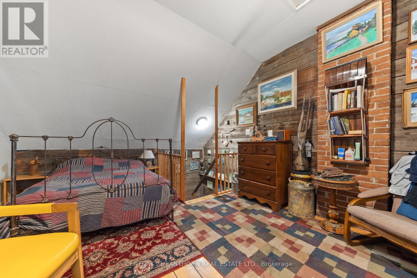 56 Mary Street, Prince Edward County, Ontario  K0K 2T0 - Photo 43 - X12410982