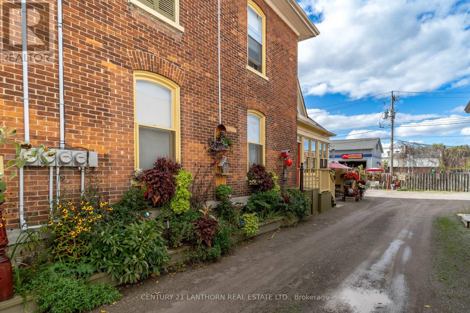 56 Mary Street, Prince Edward County, Ontario  K0K 2T0 - Photo 46 - X12410982