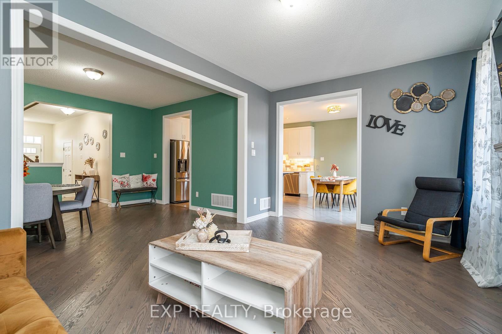 722 Devario Crescent, Ottawa, Ontario  K2J 6H3 - Photo 10 - X12410986