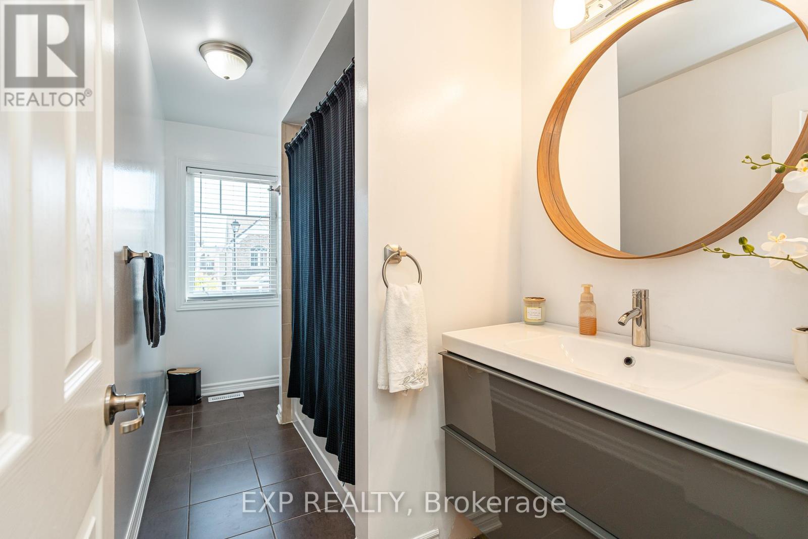 722 Devario Crescent, Ottawa, Ontario  K2J 6H3 - Photo 36 - X12410986