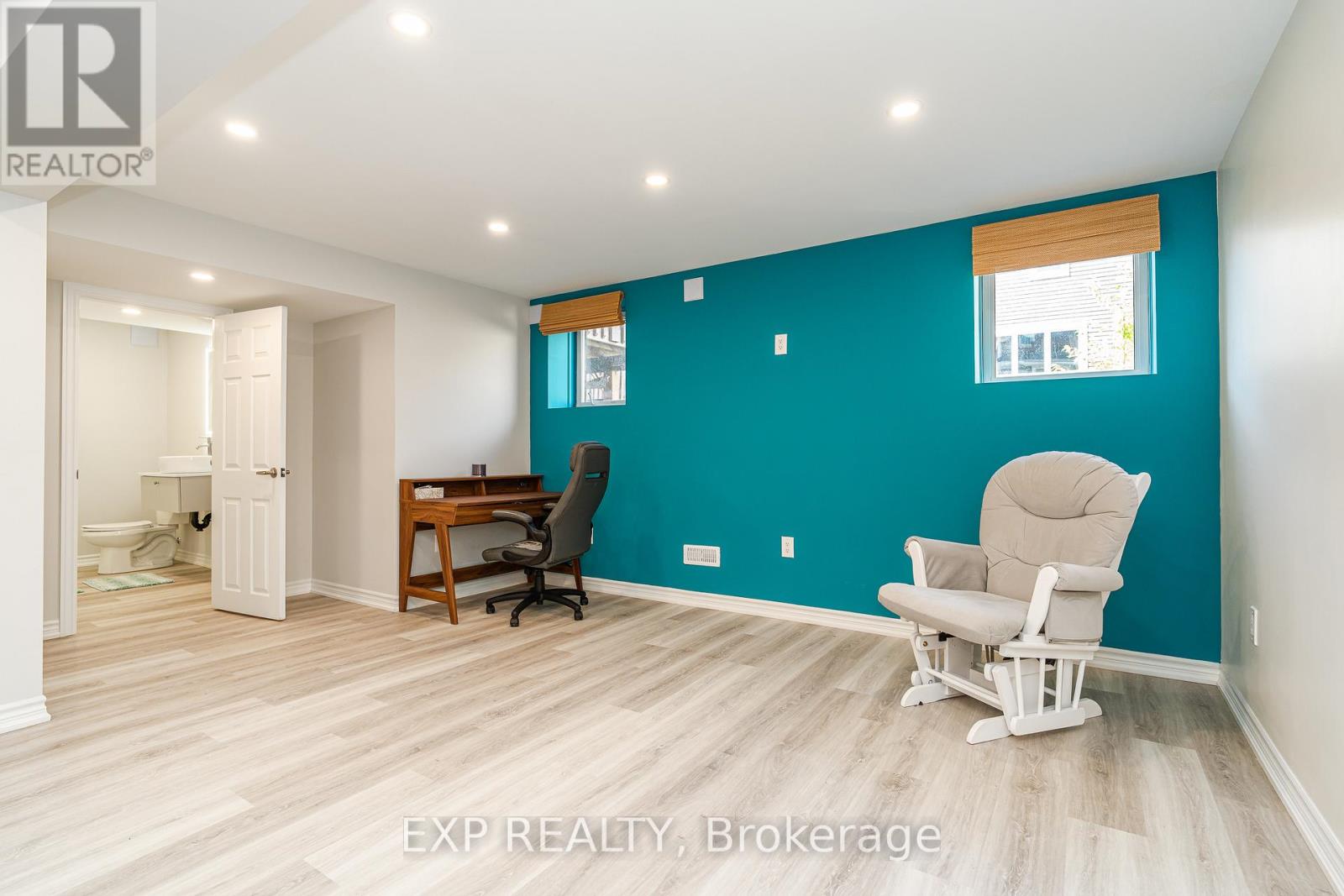 722 Devario Crescent, Ottawa, Ontario  K2J 6H3 - Photo 40 - X12410986