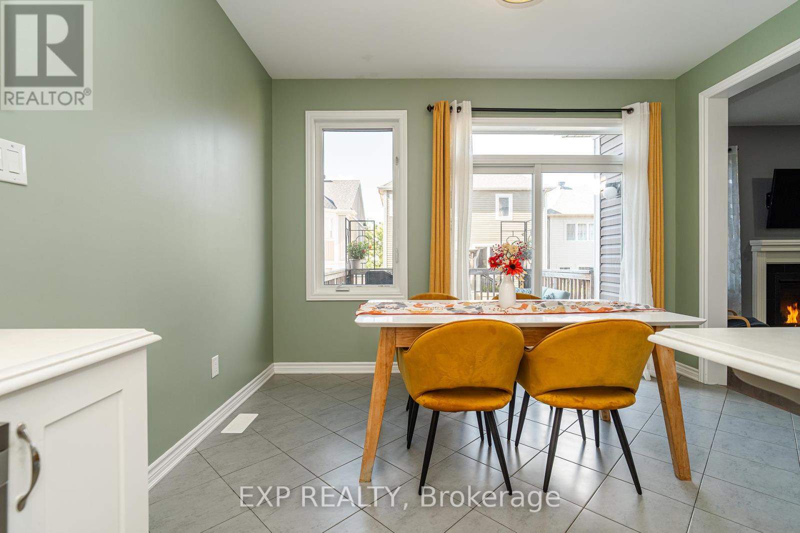722 Devario Crescent, Ottawa, Ontario  K2J 6H3 - Photo 8 - X12410986