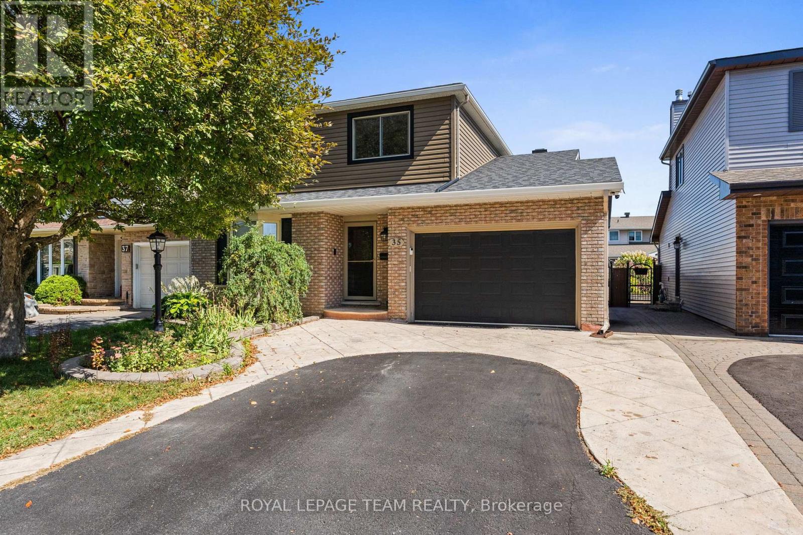 35 IVYLEA STREET, Ottawa, Ontario