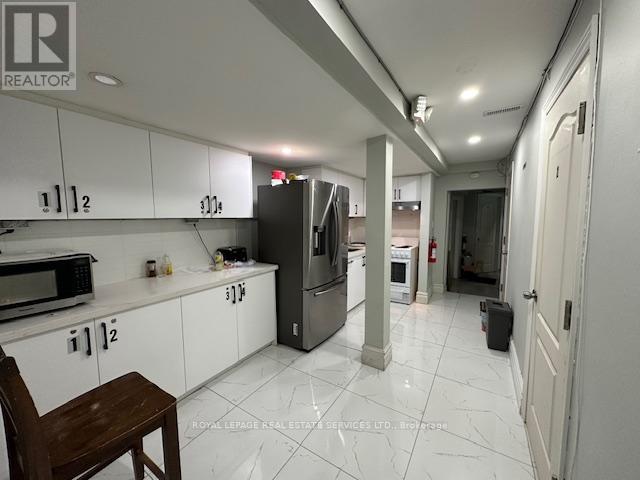 B104 - 206 Carlton Street, Toronto, Ontario  M5A 2L1 - Photo 2 - C12378759