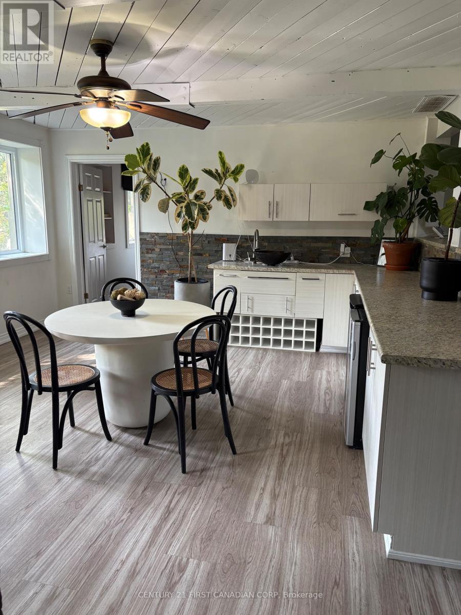 23992 Denfield Road, Middlesex Centre, Ontario  N0M 1P0 - Photo 12 - X12399734