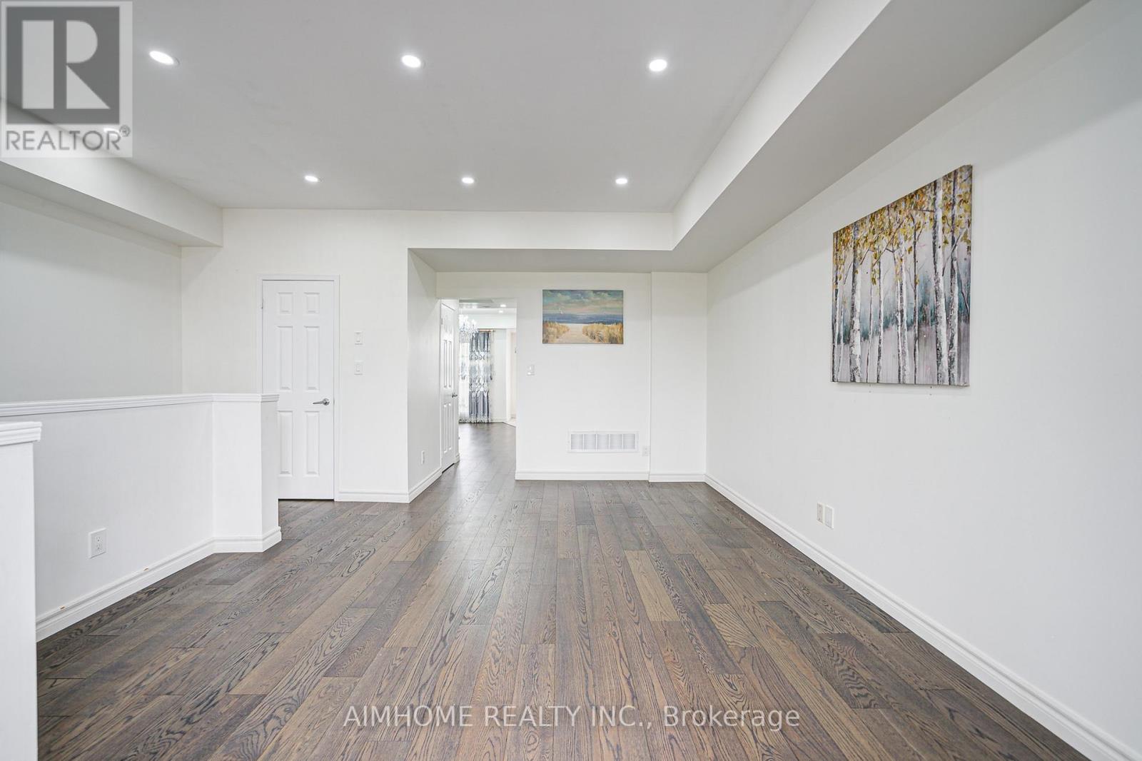 22 - 50 Greensborough Villag Circle, Markham, Ontario  L6E 0C7 - Photo 10 - N12410988