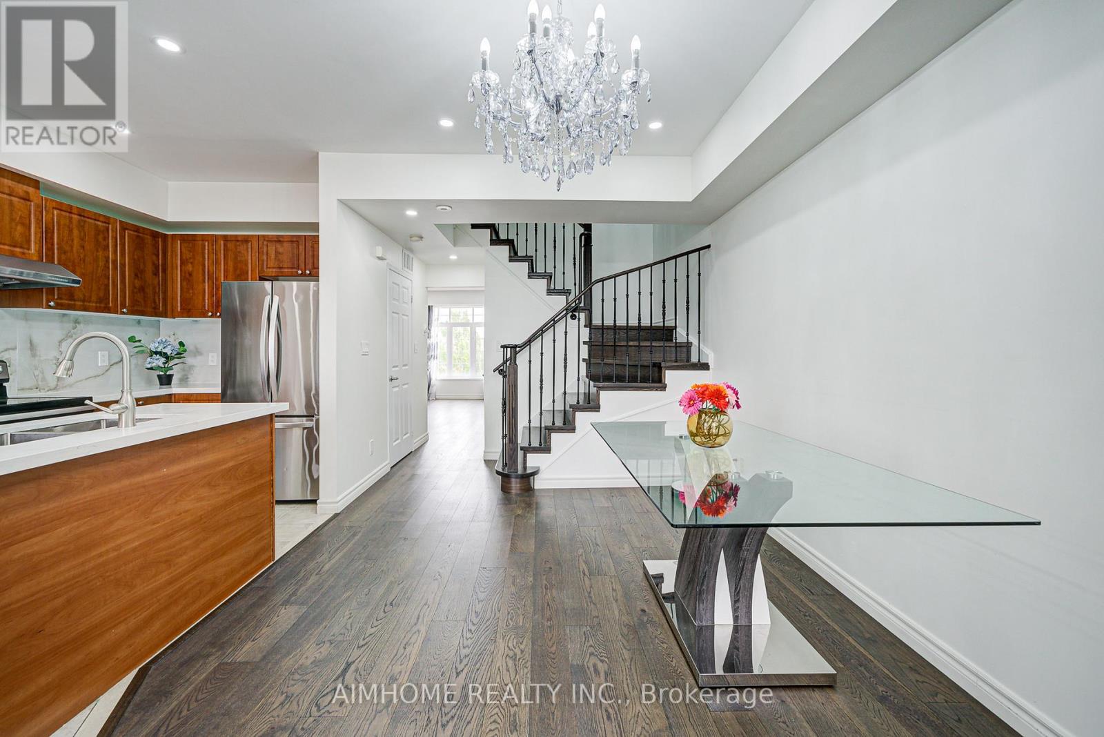 22 - 50 Greensborough Villag Circle, Markham, Ontario  L6E 0C7 - Photo 17 - N12410988