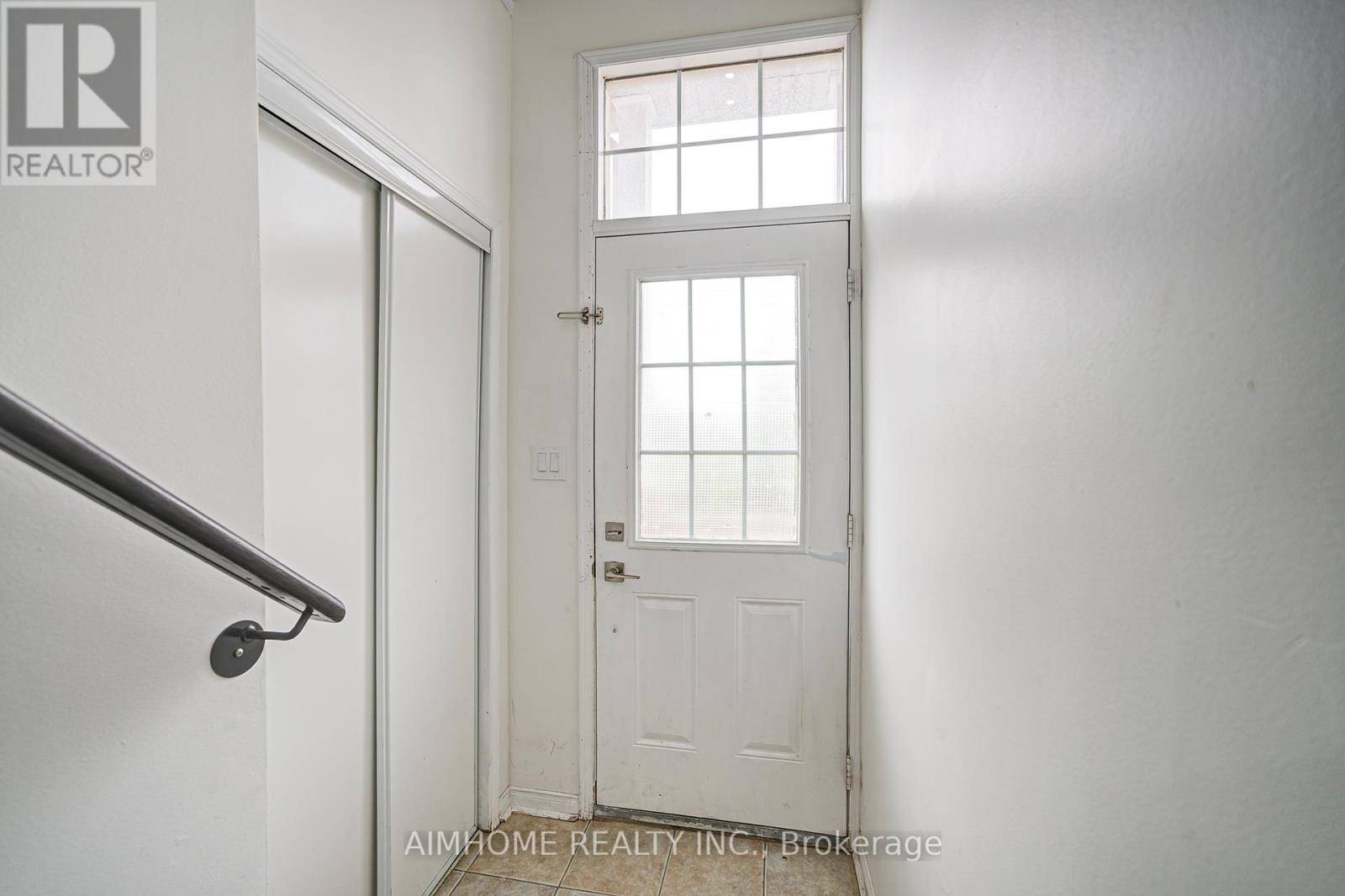 22 - 50 Greensborough Villag Circle, Markham, Ontario  L6E 0C7 - Photo 2 - N12410988