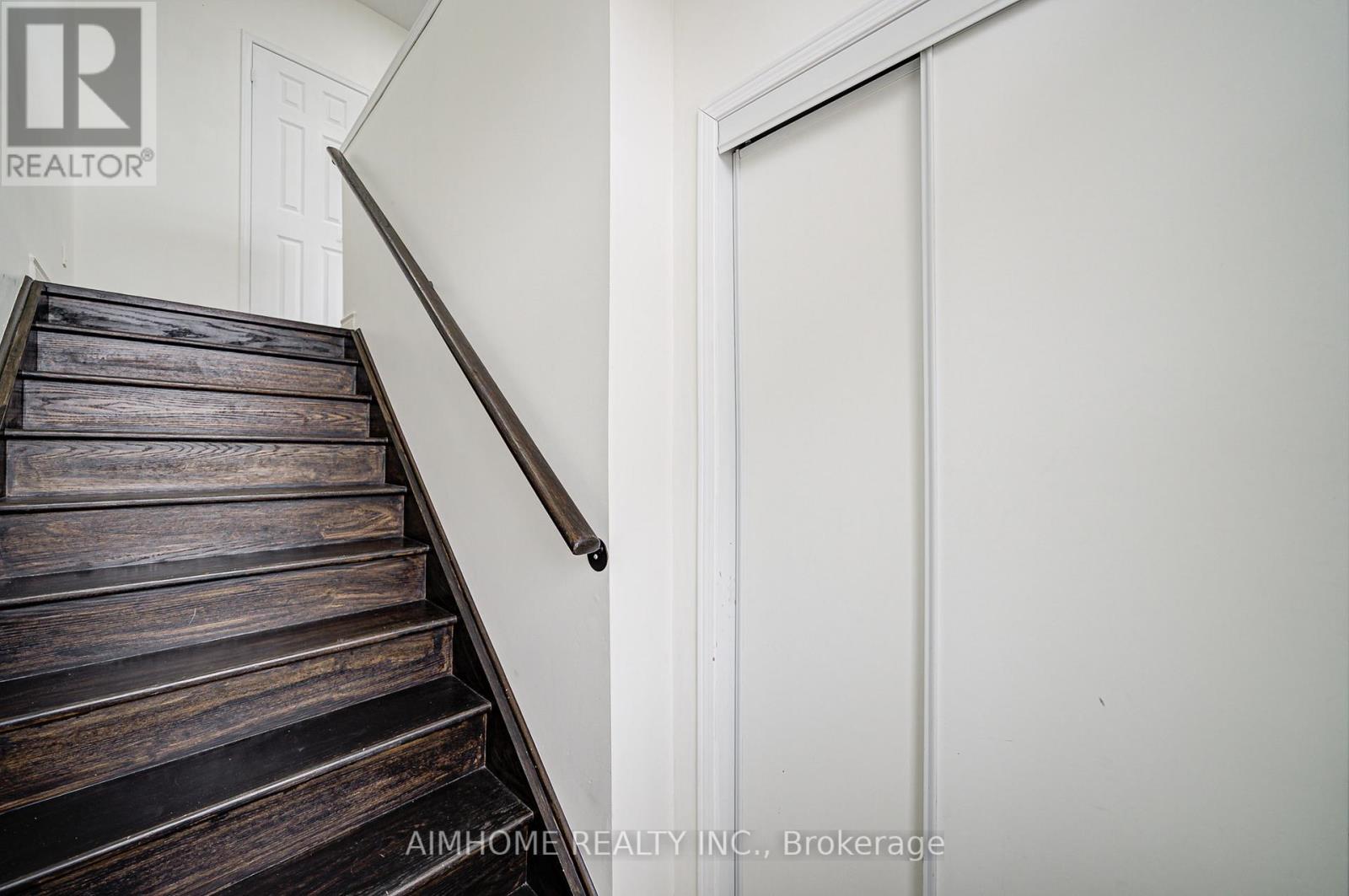 22 - 50 Greensborough Villag Circle, Markham, Ontario  L6E 0C7 - Photo 4 - N12410988