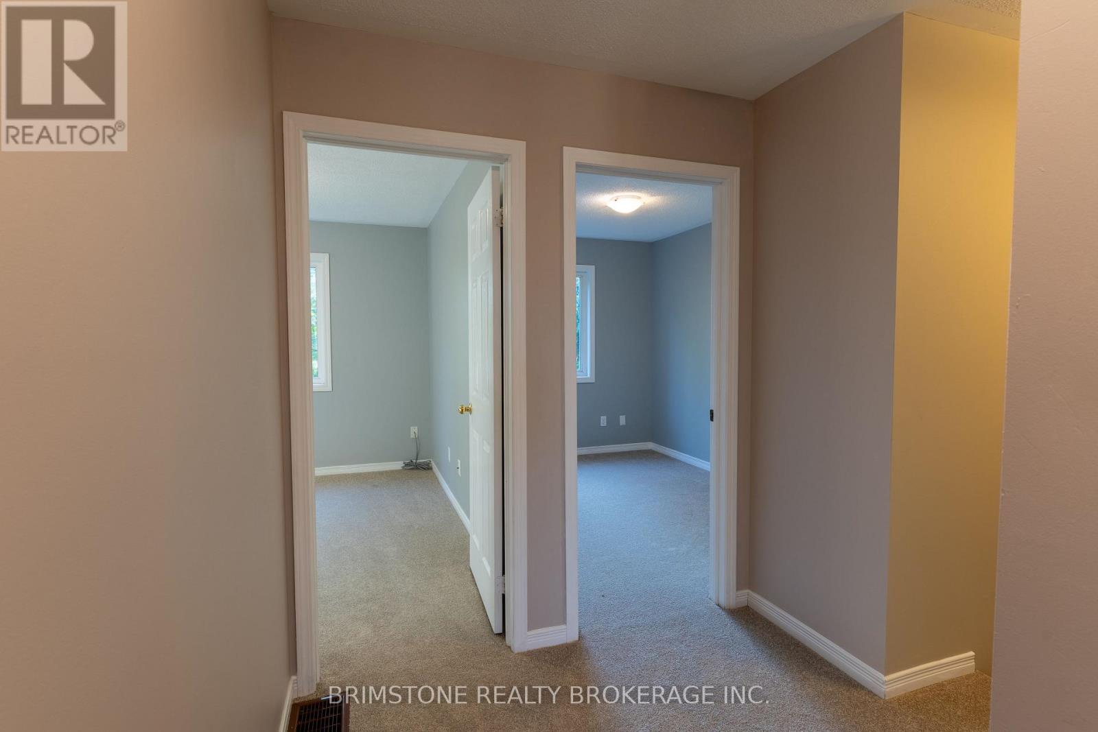 #33 / #34 - 175 Stanley Street, Barrie, Ontario  L4M 0G2 - Photo 25 - S12410970