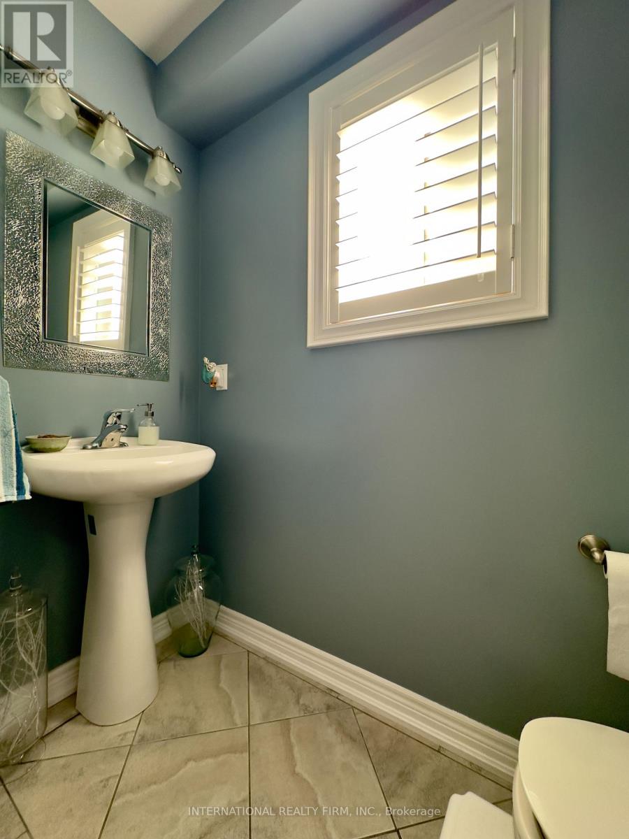 1409 Old Zeller Drive, Kitchener, Ontario  N2A 4M8 - Photo 15 - X12410974